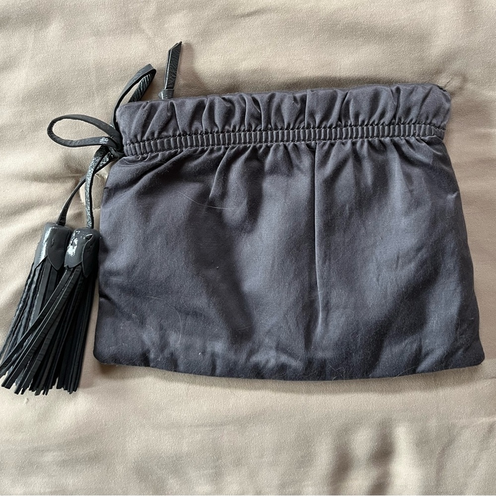 Gap Clutch